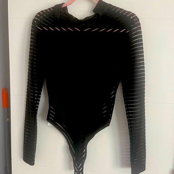 Black bodysuit, size medium, Forever21 - Picture 1 of 2